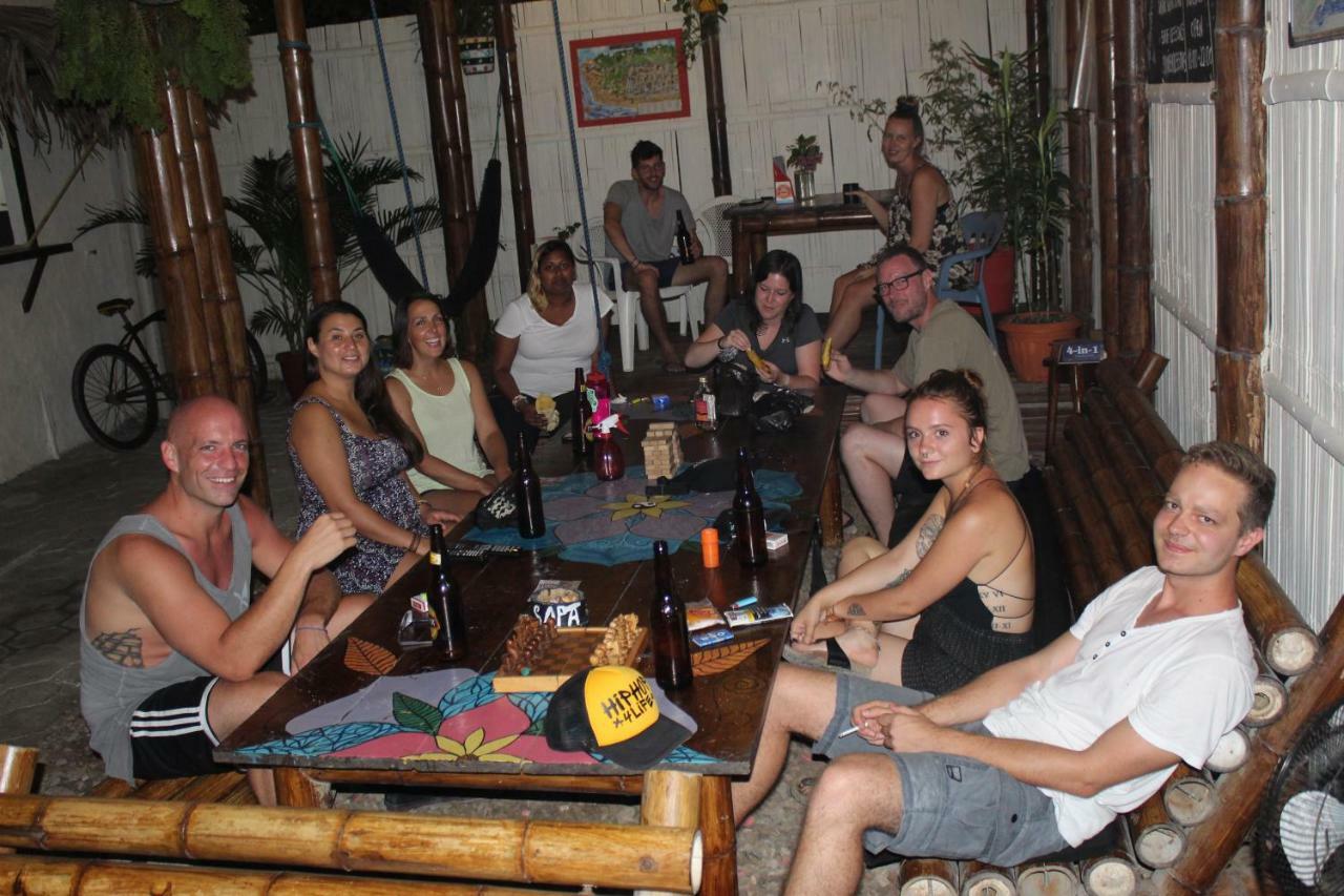 Sapa Inka Hostel Montanita Ngoại thất bức ảnh
